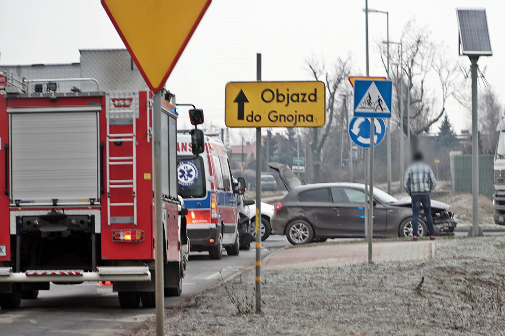 Kraksa na skrzyżowaniu Orłowskiej i Pileckiego