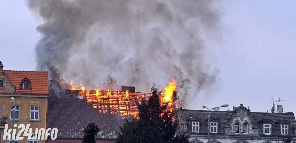 Pożar kamienicy w Strzelnie