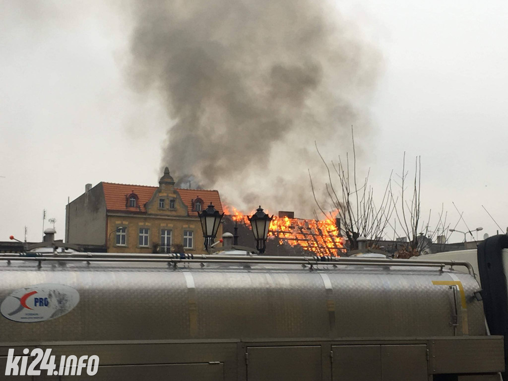 Pożar kamienicy w Strzelnie