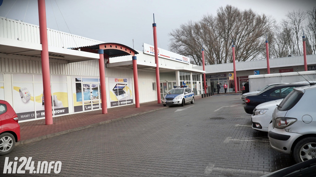 Alarm bombowy w Galerii Solnej