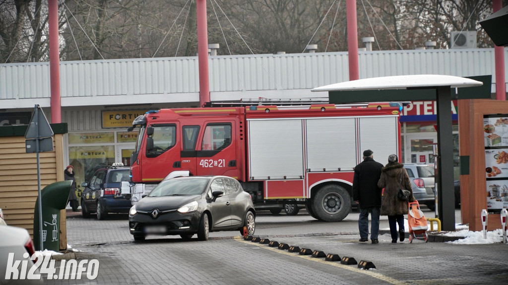 Alarm bombowy w Galerii Solnej