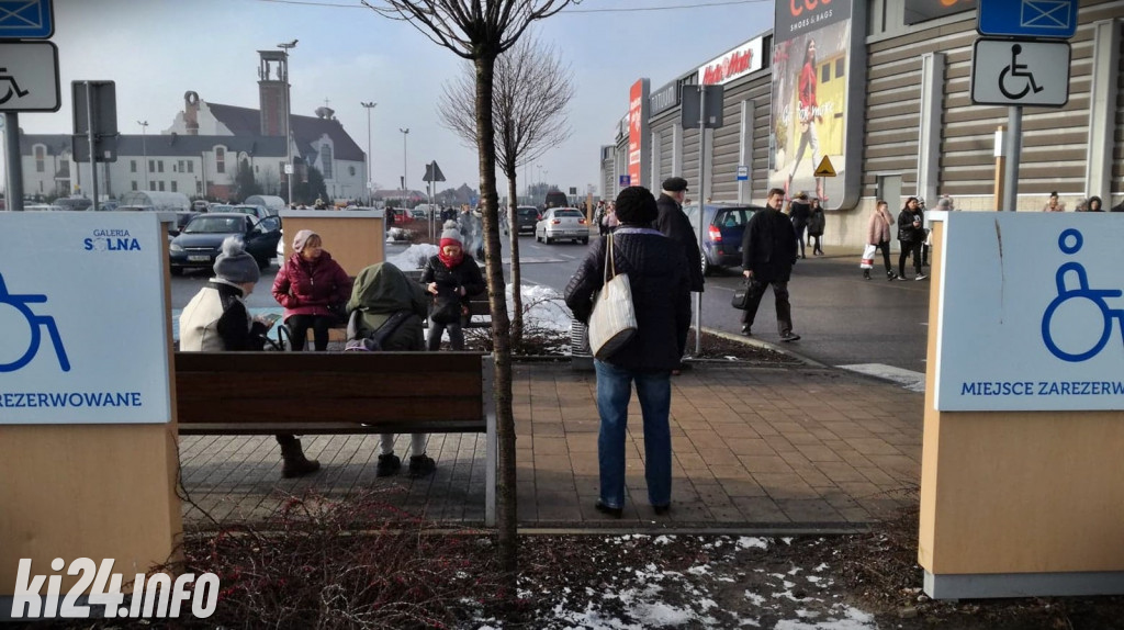 Alarm bombowy w Galerii Solnej