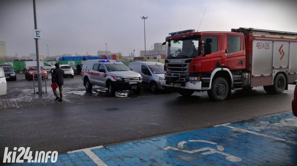 Alarm bombowy w Galerii Solnej