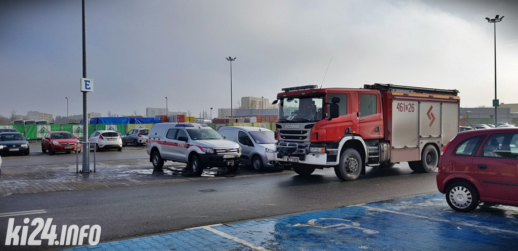 Alarm bombowy w Galerii Solnej