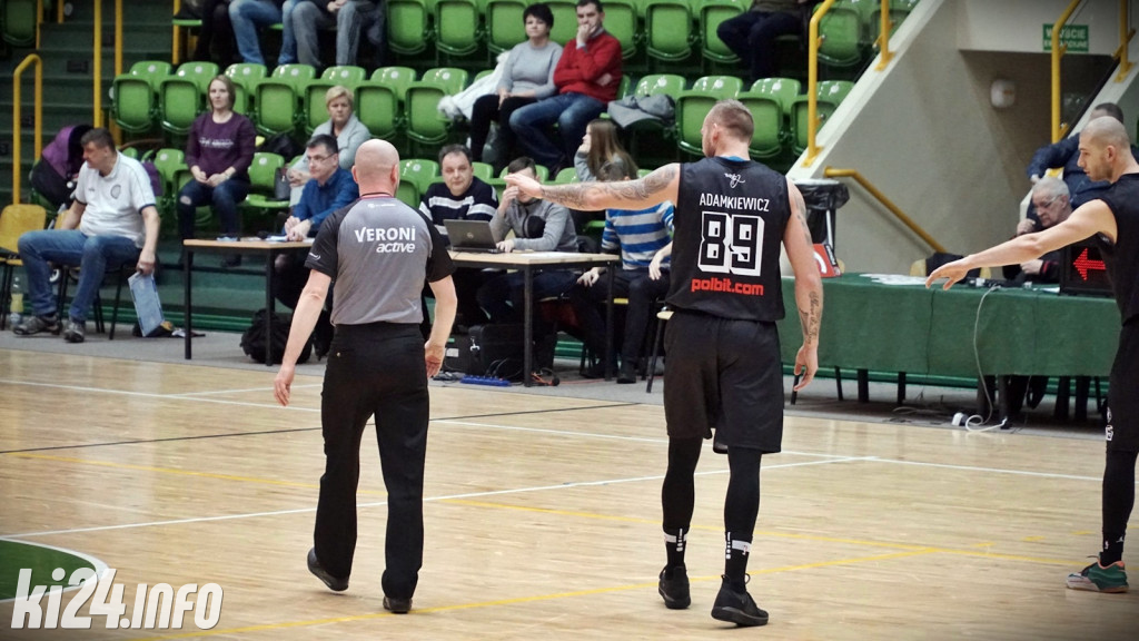 Domino wygrywa z Ogniwem Polbit Szczecin
