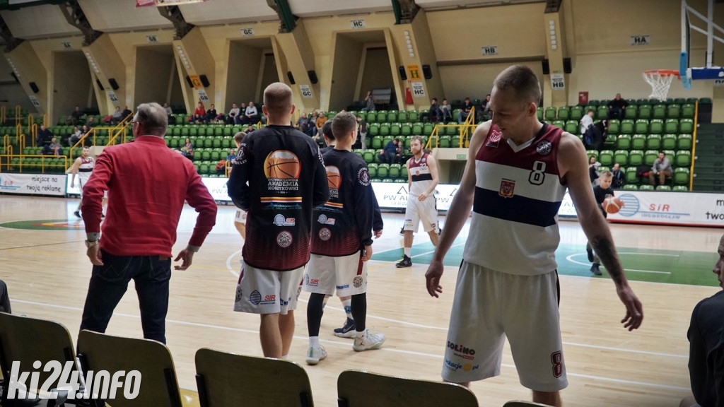 Domino wygrywa z Ogniwem Polbit Szczecin