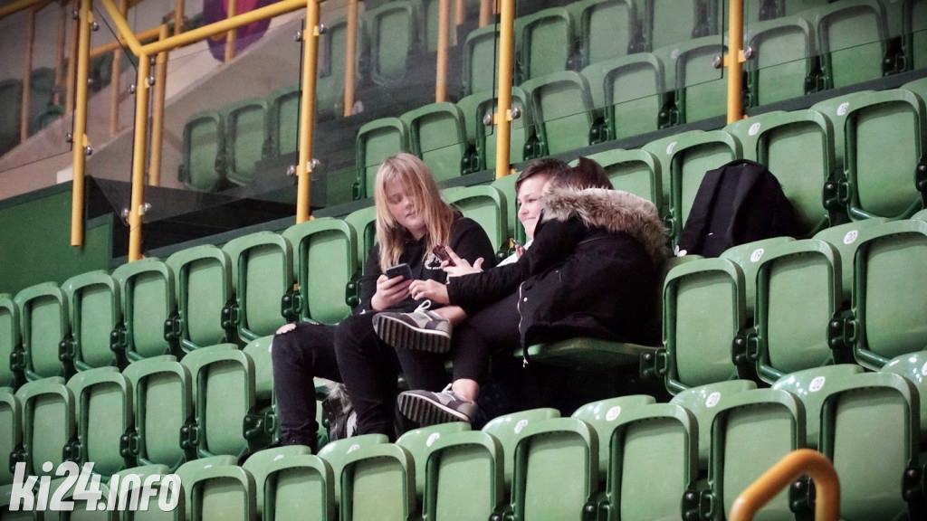 Domino wygrywa z Ogniwem Polbit Szczecin