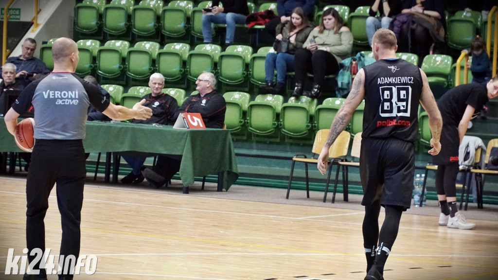 Domino wygrywa z Ogniwem Polbit Szczecin