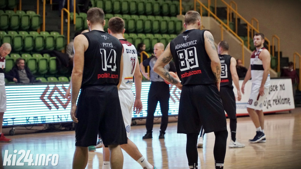 Domino wygrywa z Ogniwem Polbit Szczecin