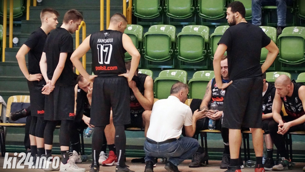 Domino wygrywa z Ogniwem Polbit Szczecin