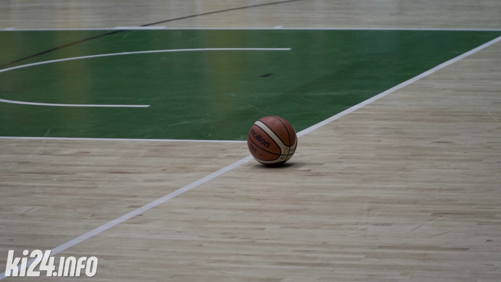 Domino Inowrocław - Arka AMW II Gdynia