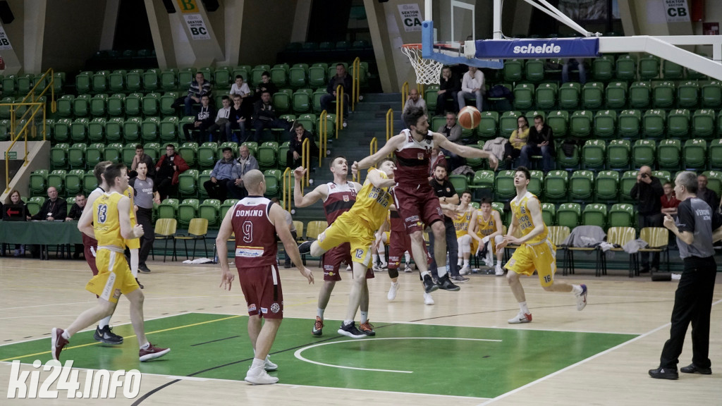 Domino Inowrocław - Arka AMW II Gdynia