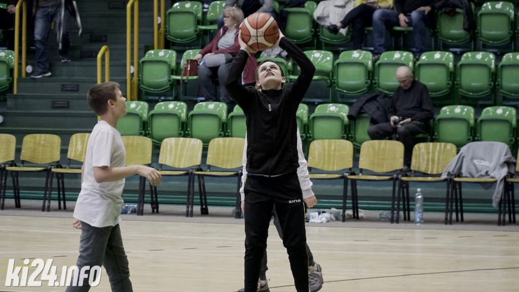 Domino Inowrocław - Arka AMW II Gdynia