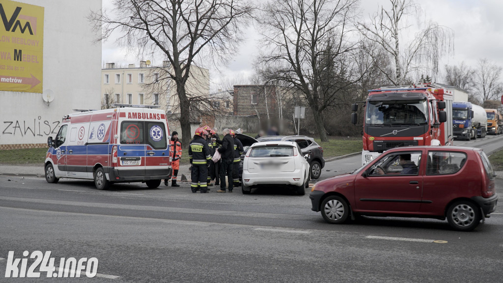 Groźny wypadek na skrzyżowaniu Dworcowej i Metalowców