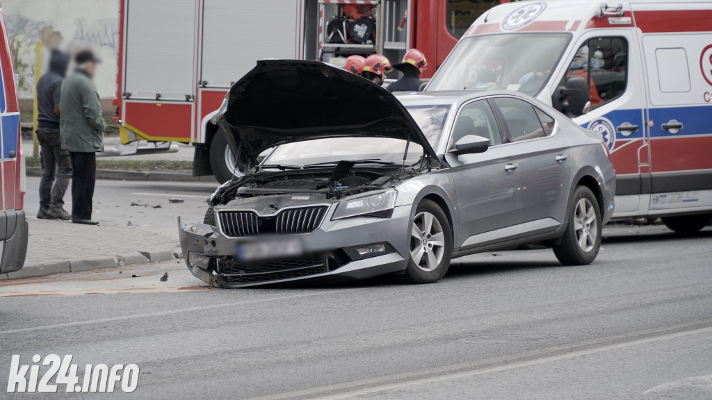 Groźny wypadek na skrzyżowaniu Dworcowej i Metalowców