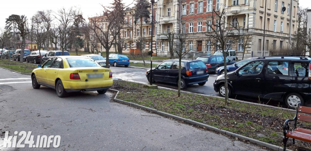 Mistrzowie parkowania