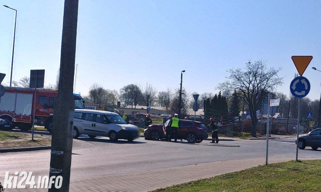Kraksa na pinezce przy Marcinkowskiego