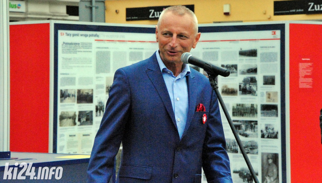 Niepodległościowa wystawa na inowrocławskim Rynku