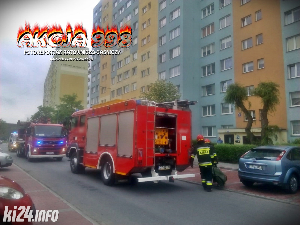 Chciała skoczyć z 11 piętra