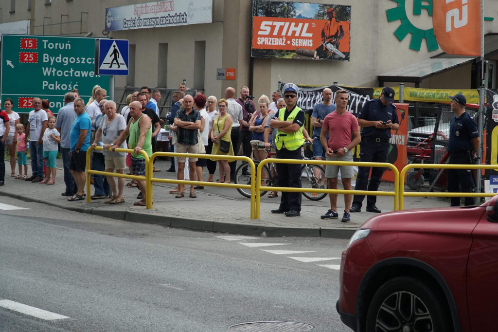 Manifestacja w Strzelnie ws. obwodnicy