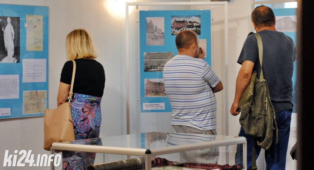Wystawa i wycieczka śladami nieistniejących pomników