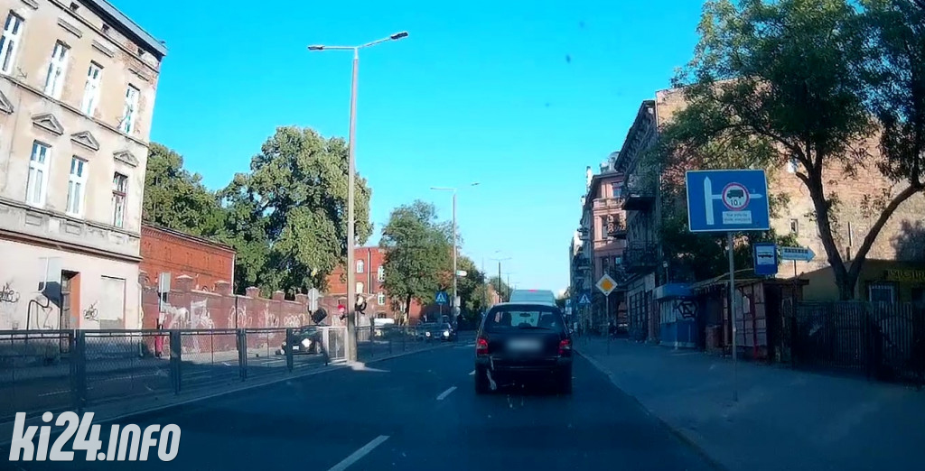 Potrącenie rowerzysty na ul. Dworcowej