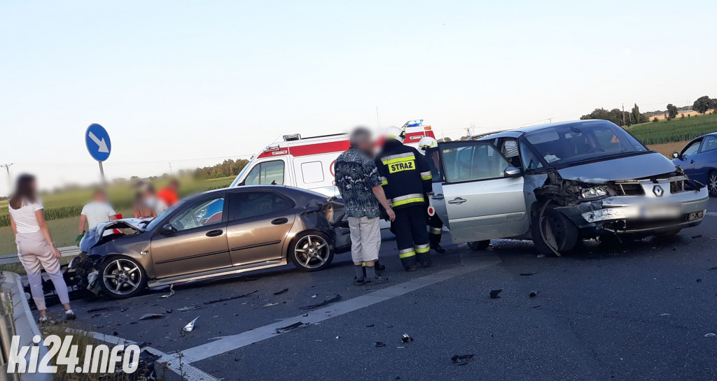 Wypadek na obwodnicy Janikowa