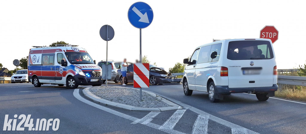 Wypadek na obwodnicy Janikowa