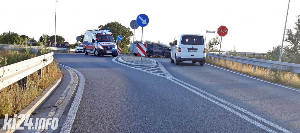Wypadek na obwodnicy Janikowa