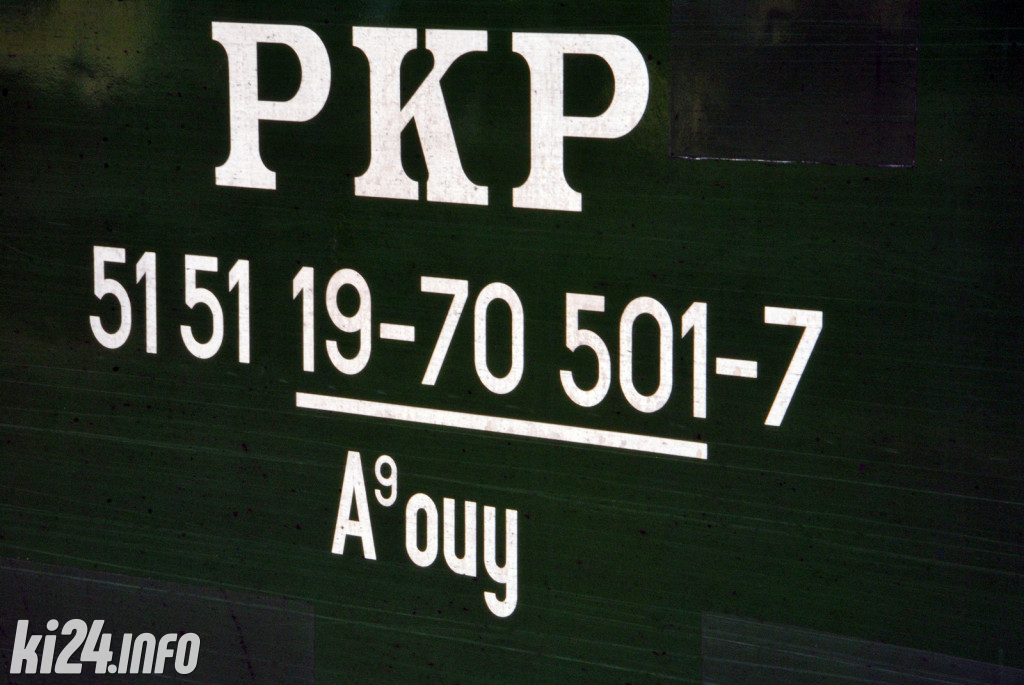 Zabytkowy pociąg Kujawy przyjechał do Inowrocławia
