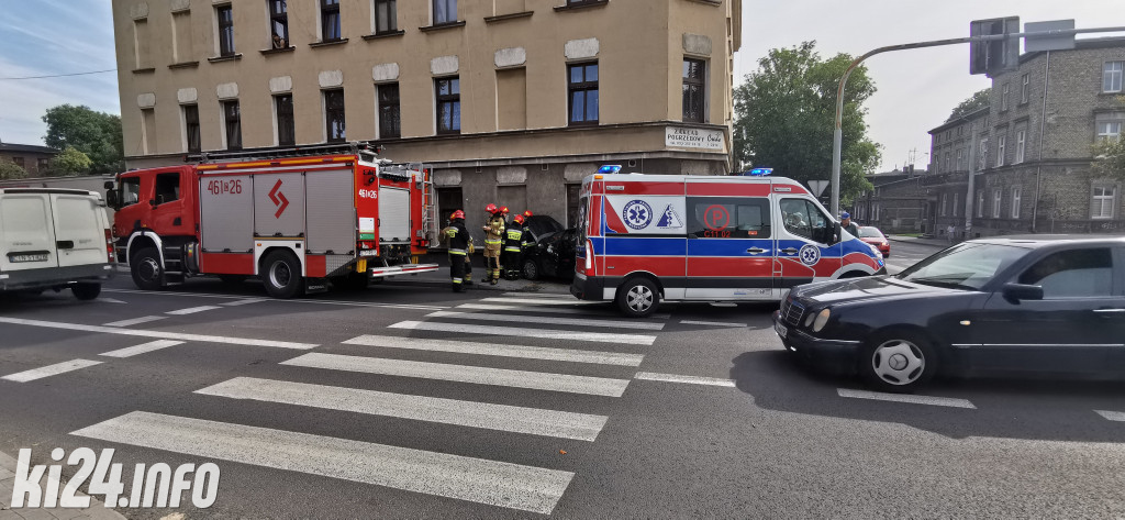 Punto wjechało w kamienicę