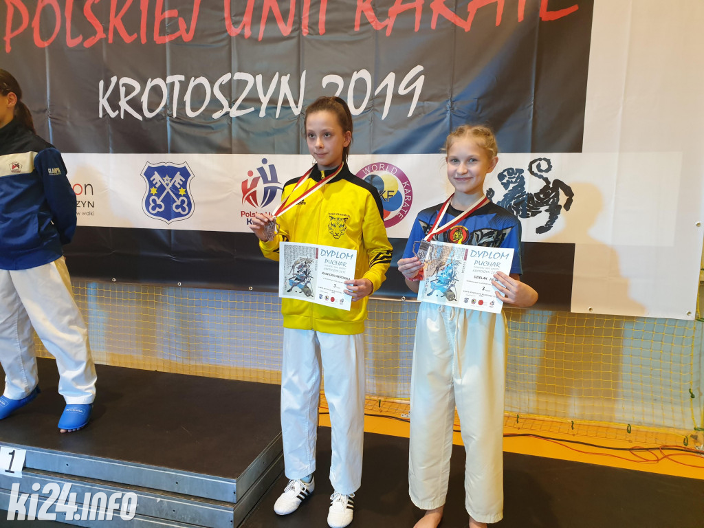 Młodzi karatecy z kolejnymi trofeami