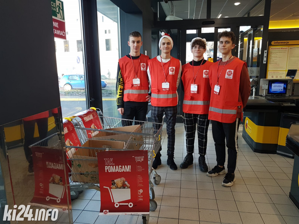 Zbiórka żywności: Tak, Pomagam