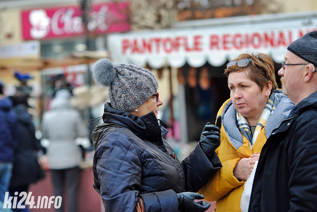 Świąteczny jarmark na Rynku