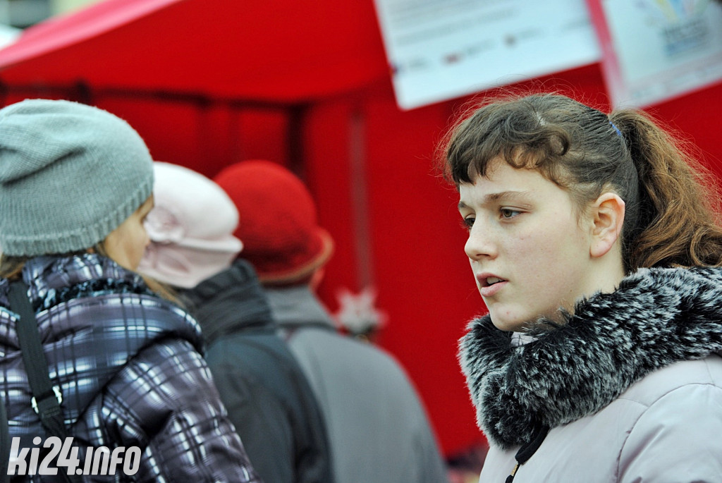 Świąteczny jarmark na Rynku