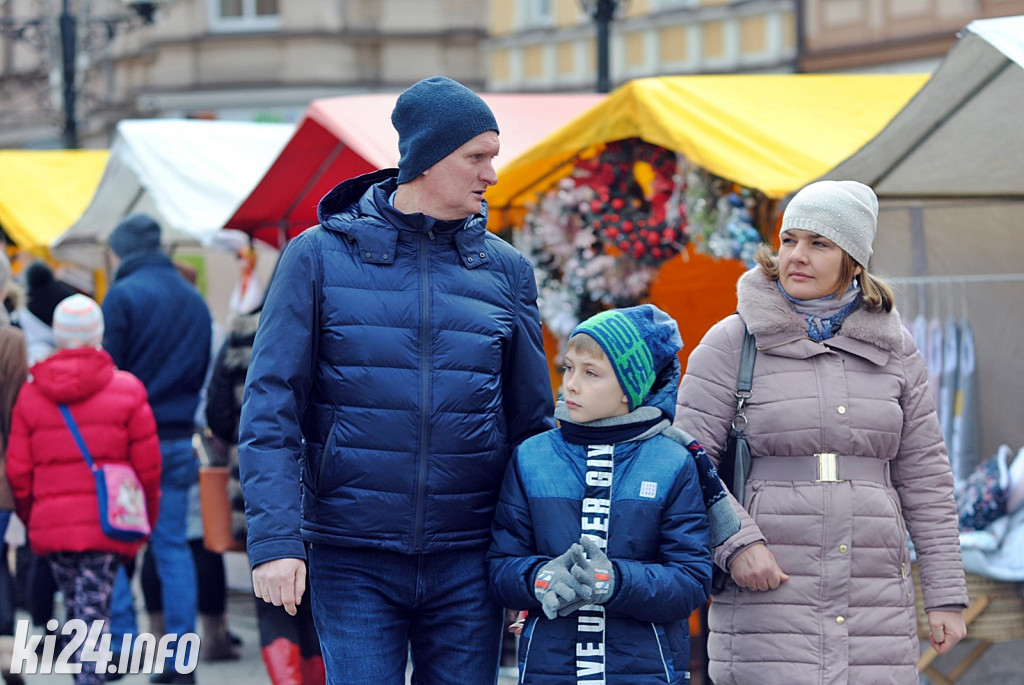 Świąteczny jarmark na Rynku