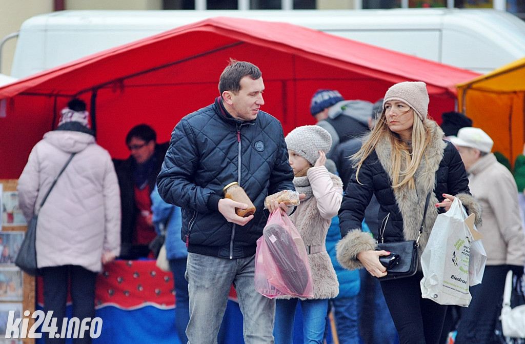 Świąteczny jarmark na Rynku