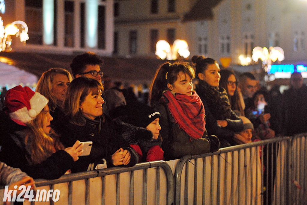 Otwarcie bożonarodzeniowej szopki na Rynku