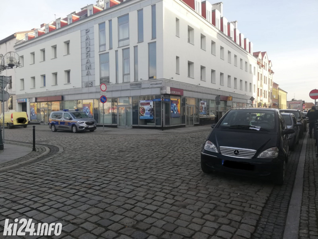 Grudniowi wirtuozi parkowania