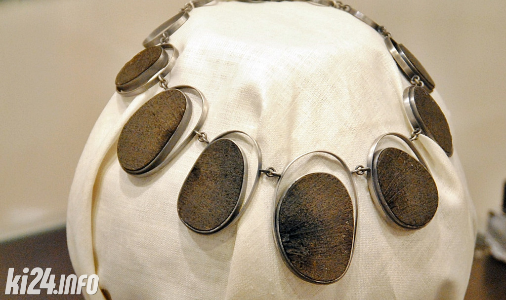 1000 lat w naszyjnikach. Wystawa w muzeum
