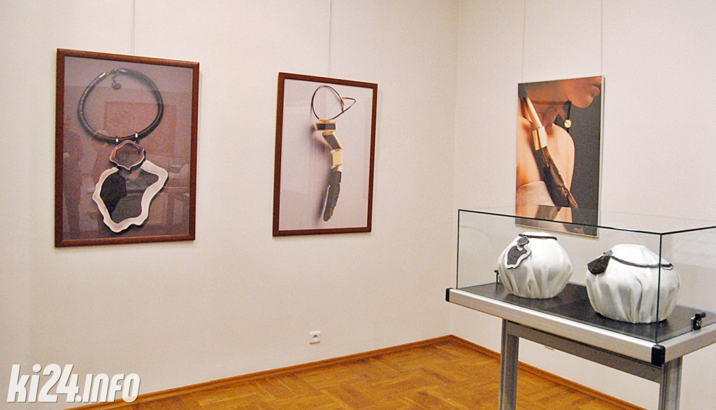 1000 lat w naszyjnikach. Wystawa w muzeum