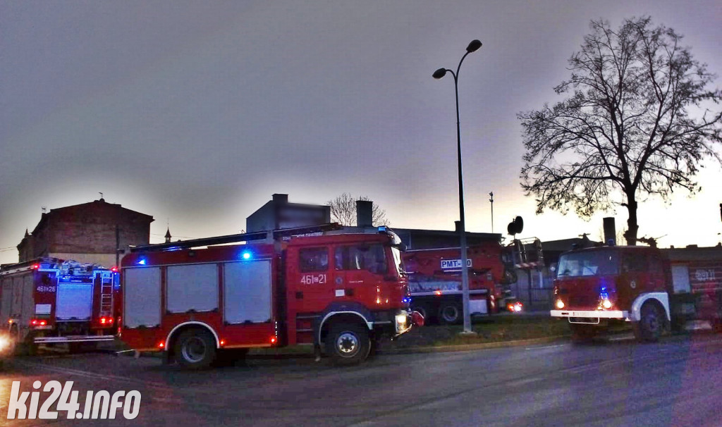 Groźny pożar w zakładzie przy ul. Kasprowicza