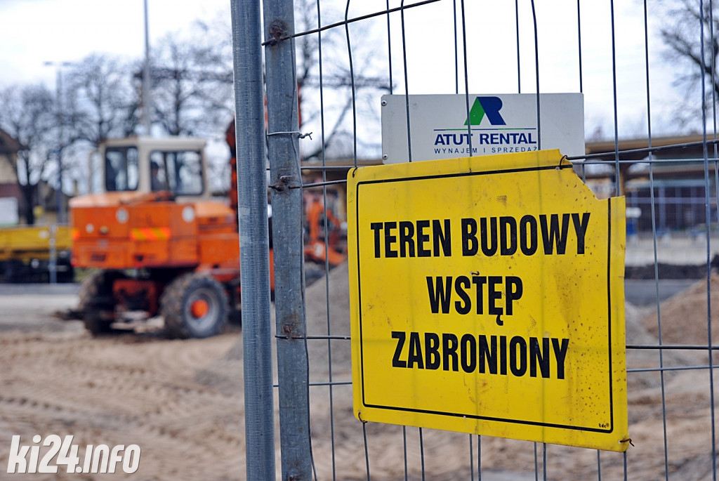 Budowa tunelu i parkingu na dworcu PKP