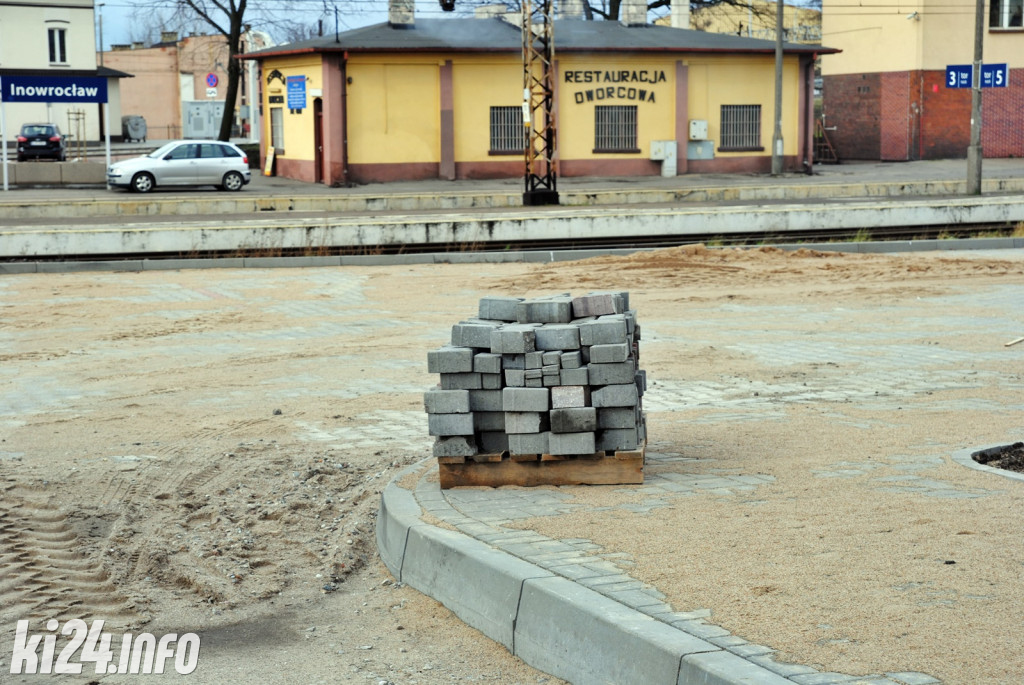 Budowa tunelu i parkingu na dworcu PKP