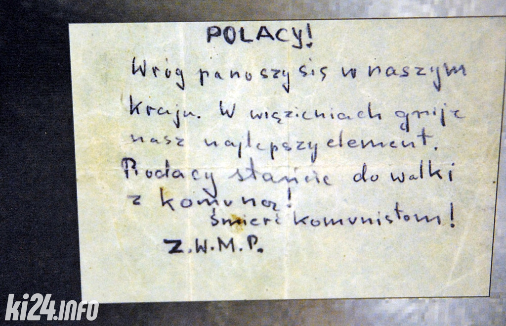 Odsłonięcie tablic w I LO ku pamięci ofiar represji stalinowskich
