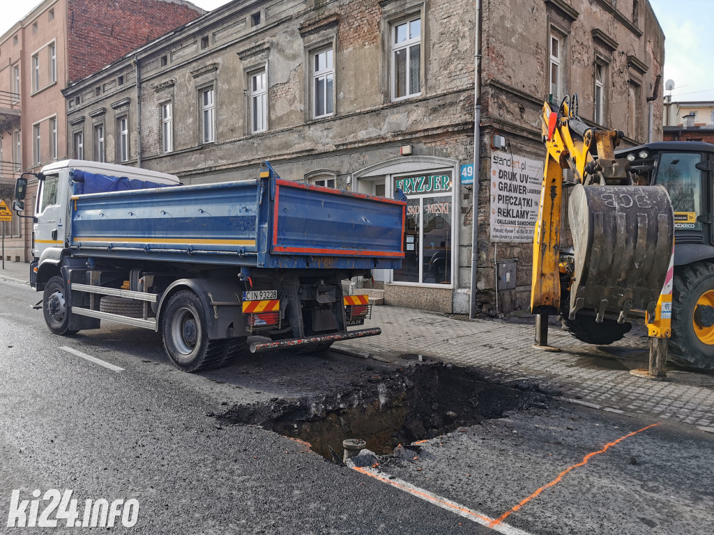 Awaria wodociągu na Dworcowej
