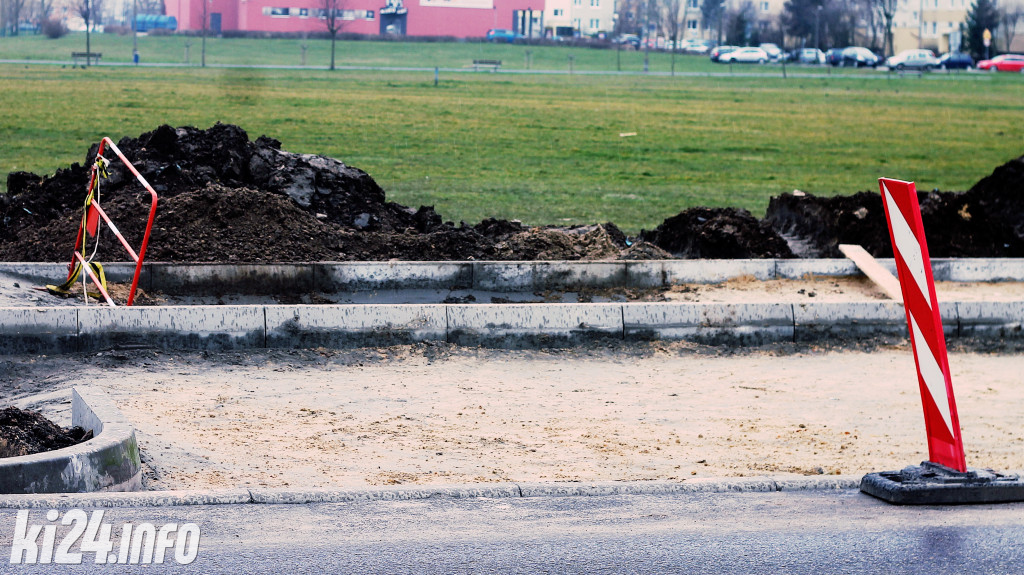 Budowa parkingu przy ul. Błażka