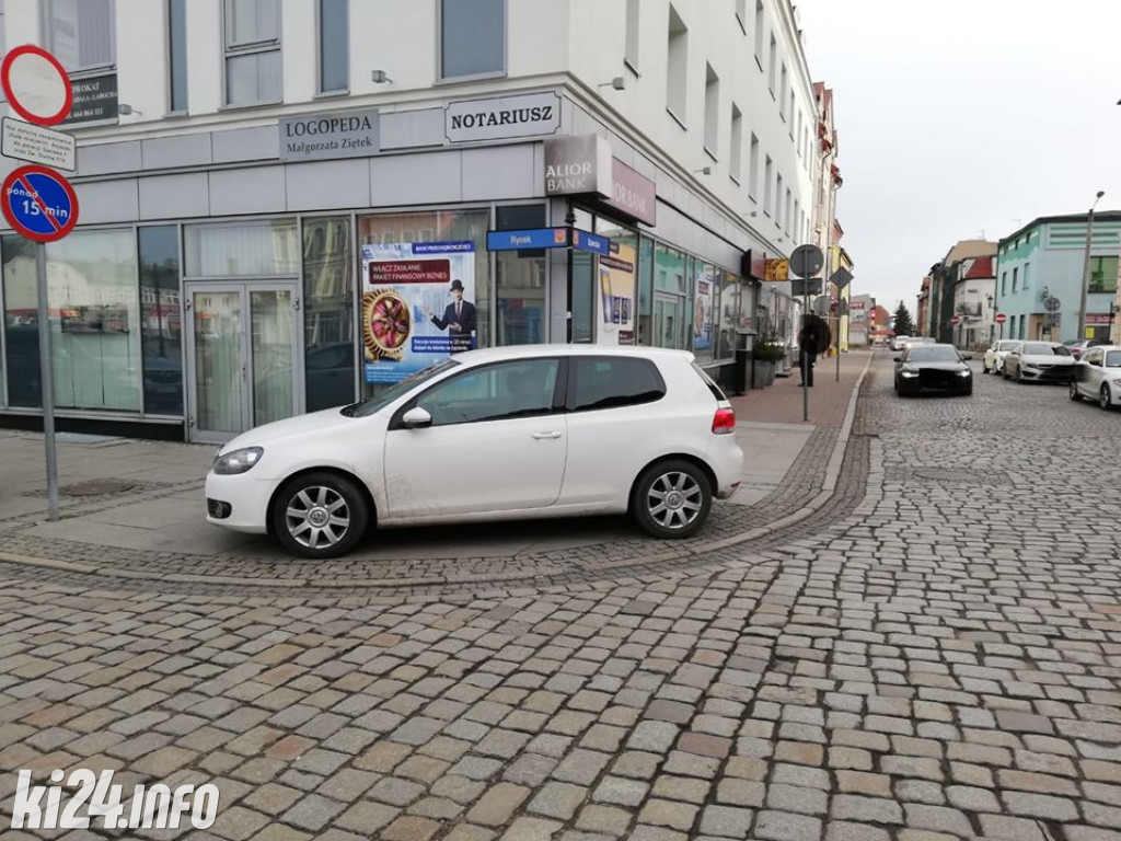 Lutowi wirtuozi parkowania