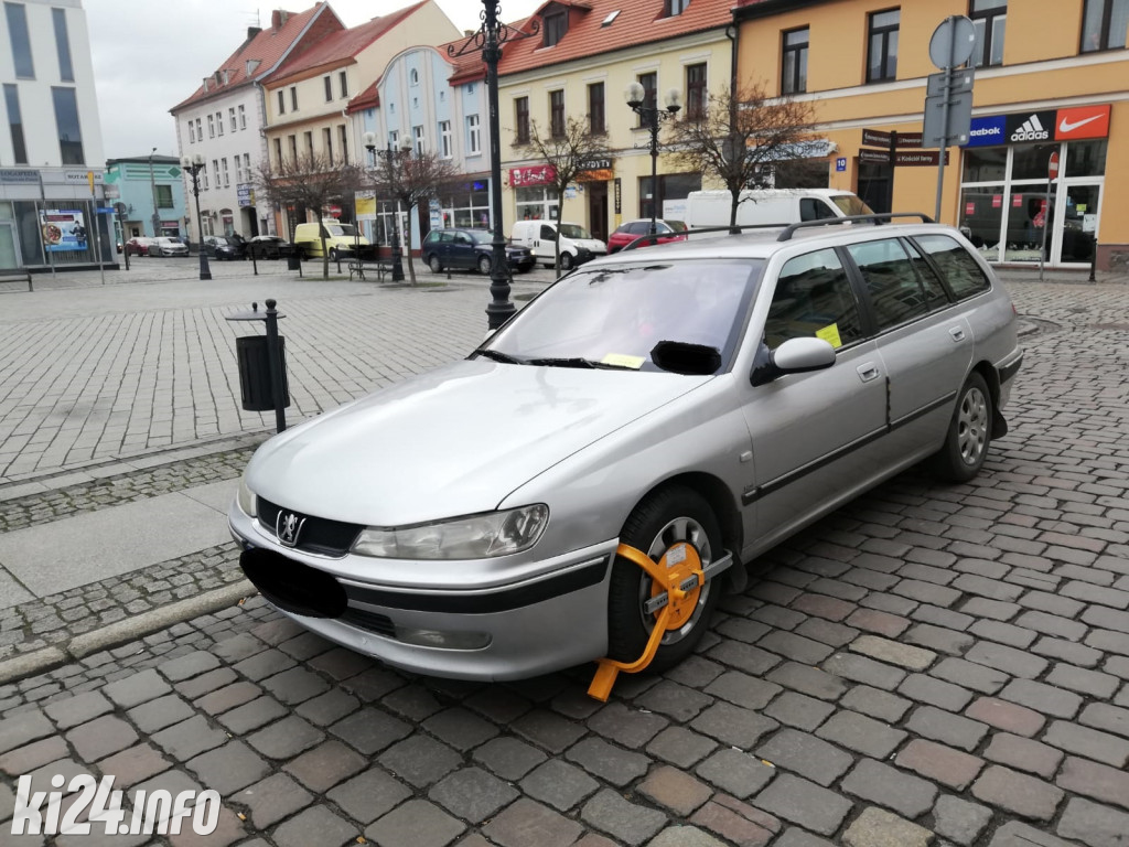 Lutowi wirtuozi parkowania