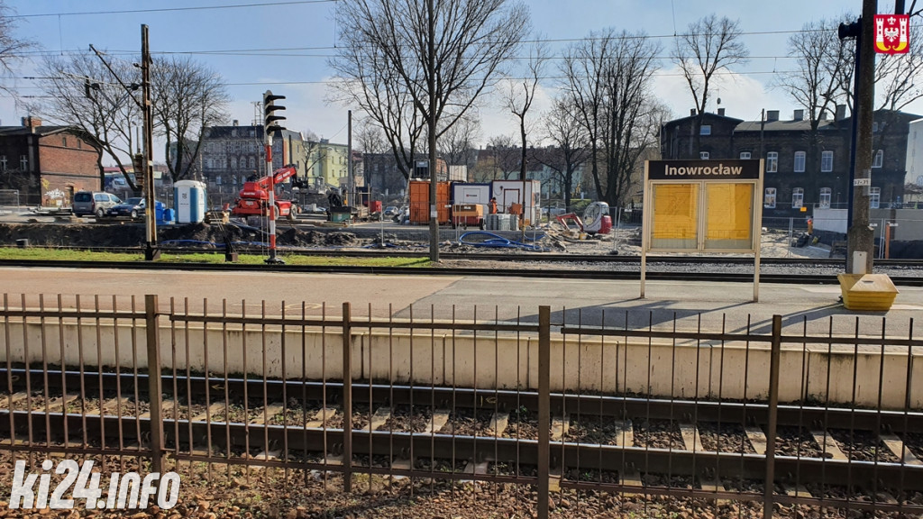 Budowa tunelu i parkingu przy dworcu PKP